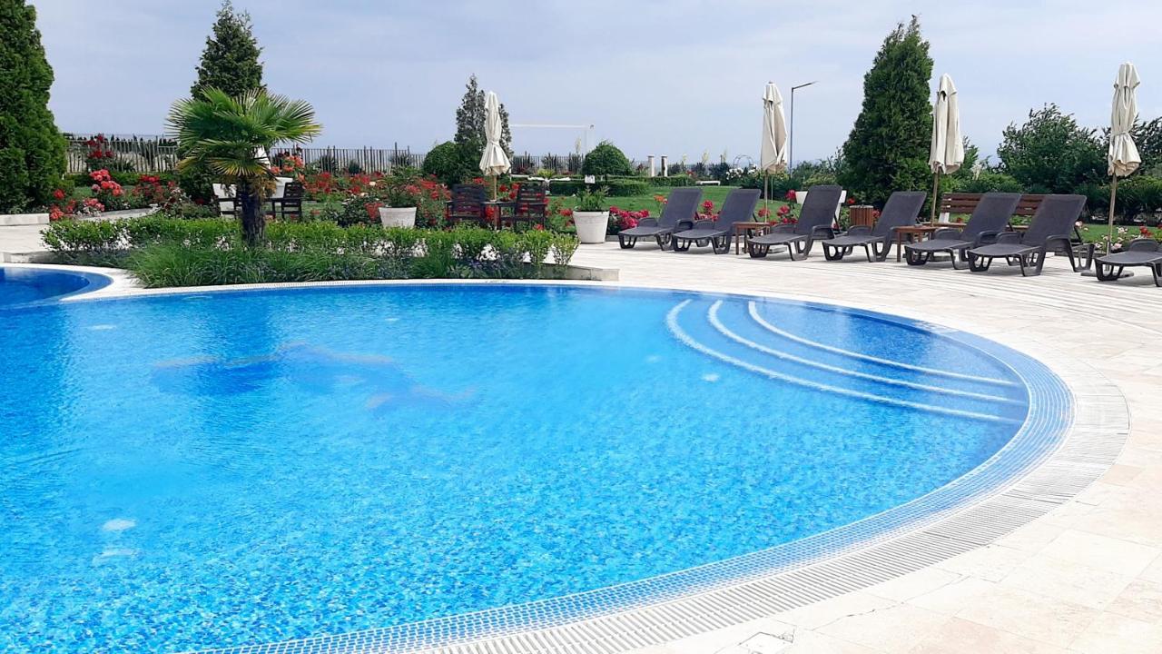 Apartments In Diamond Beach 부르가스 외부 사진